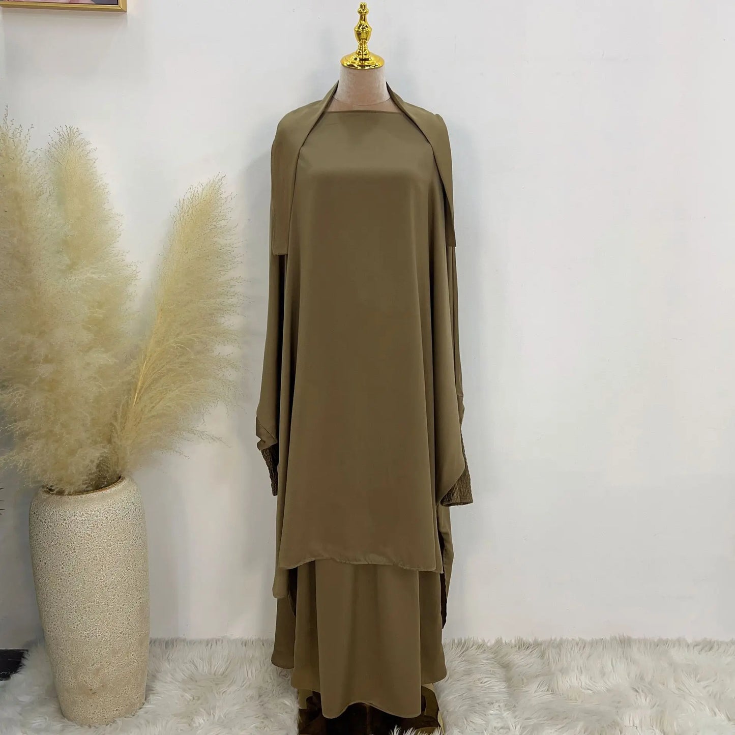 Saviig Satin Jilbab Set, Smocked Abaya, Khimar, Side Pocket Skirt