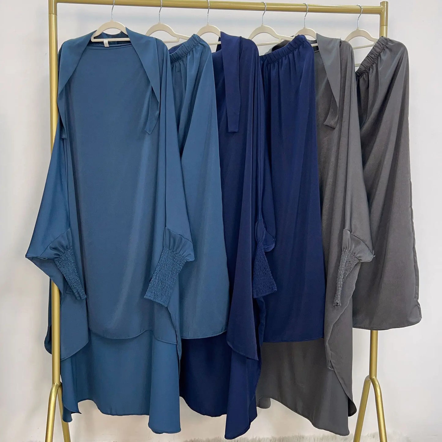 Saviig Satin Jilbab Set, Smocked Abaya, Khimar, Side Pocket Skirt