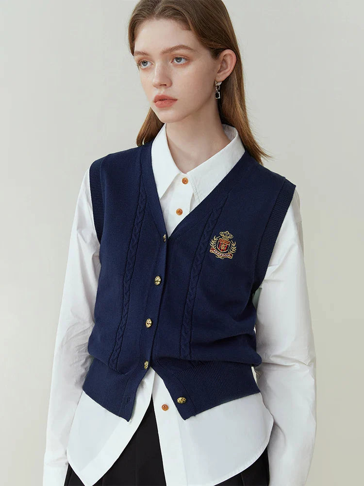 Saviig Knitted V-Neck Waistcoat for Women, Spring/Autumn 2023 Collection