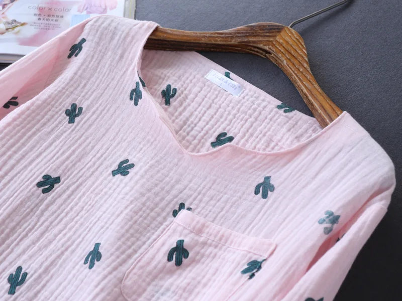 Saviig Cotton Crepe Long-Sleeved Pajamas: Comfortable Japanese Style Home Wear