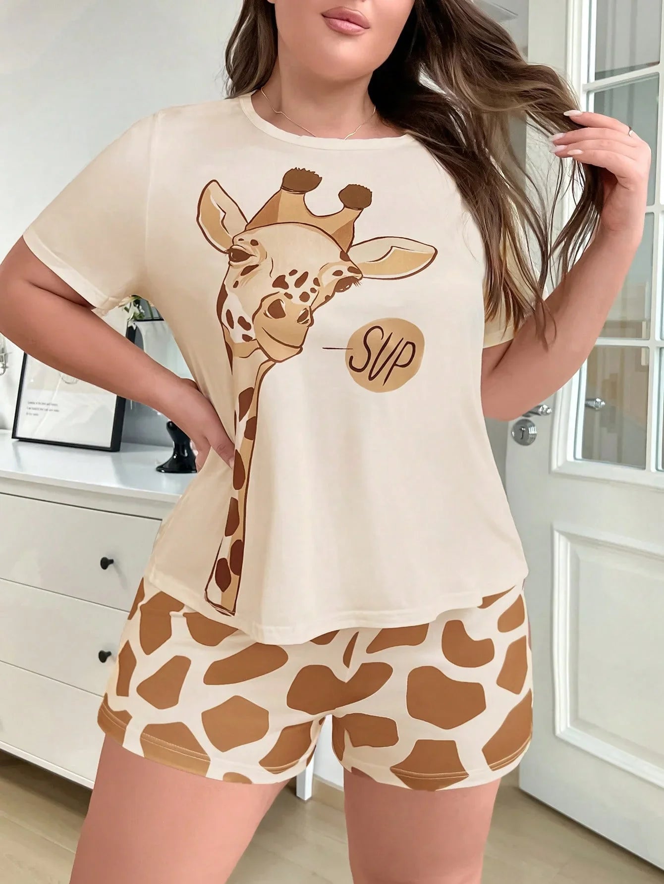 Saviig Giraffe Print Milk Silk Pajama Set for Plus Size Women