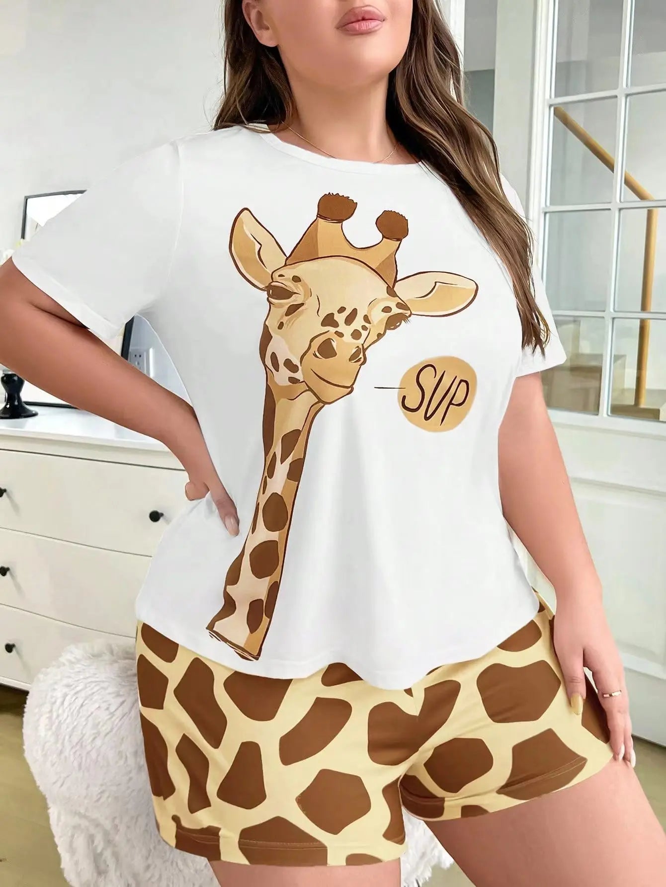 Saviig Giraffe Print Milk Silk Pajama Set for Plus Size Women